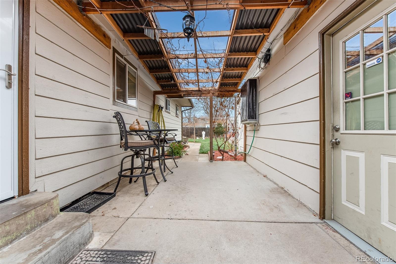 MLS Image #8 for 5616 s lakeview street,littleton, Colorado