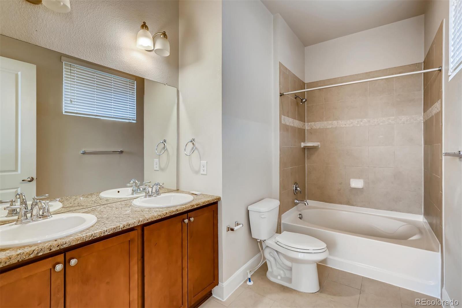 MLS Image #7 for 301  inverness way,englewood, Colorado