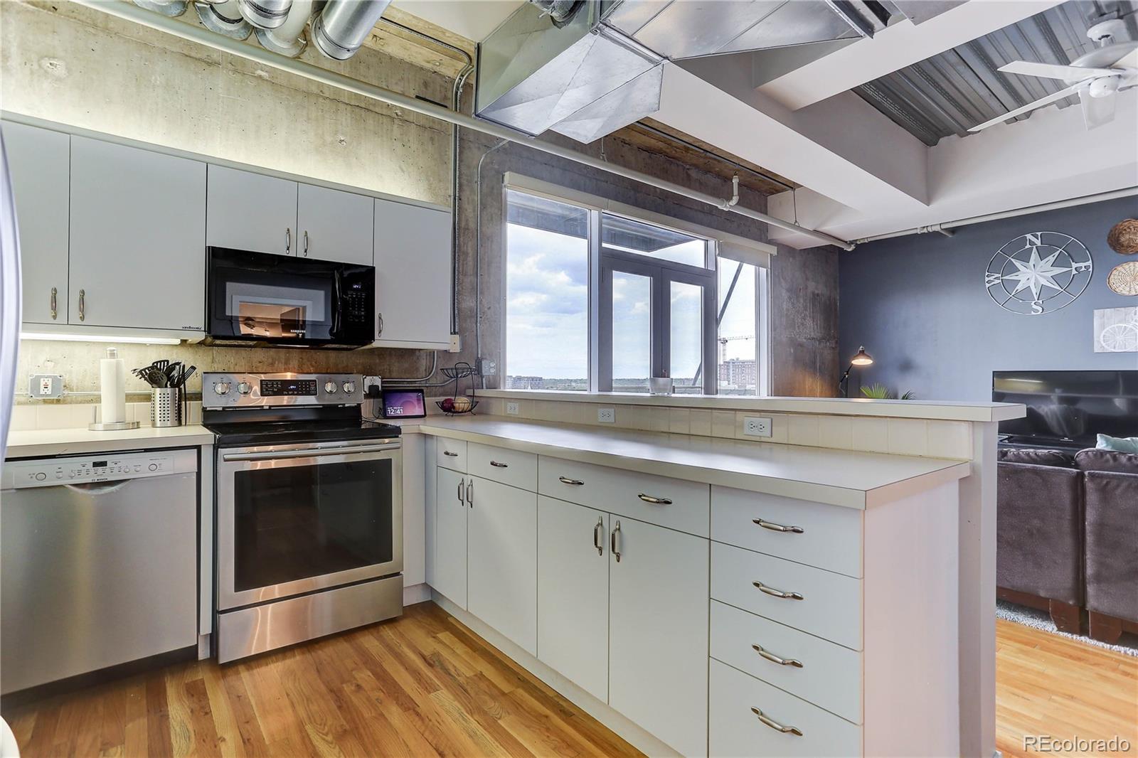 MLS Image #9 for 2020  arapahoe street,denver, Colorado