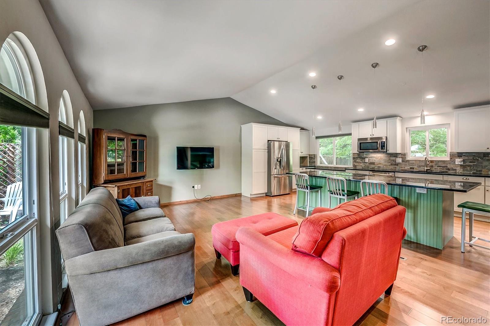 MLS Image #4 for 4724 s willow street,denver, Colorado