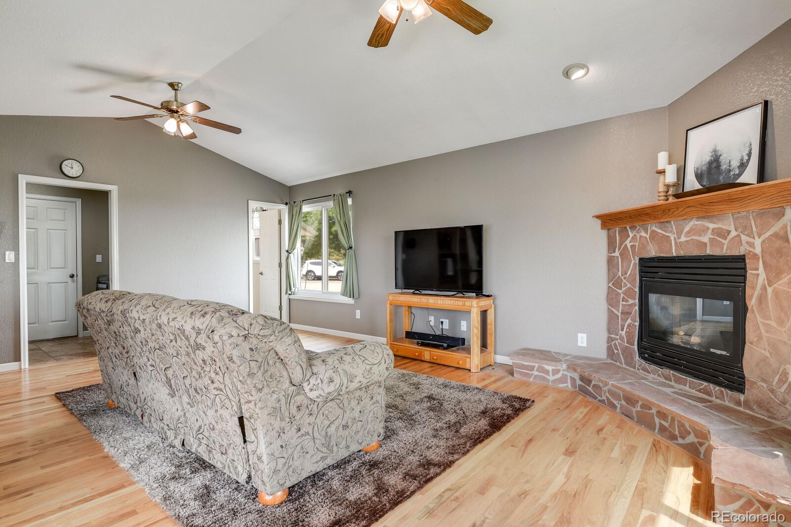MLS Image #11 for 15120  singletree drive,mead, Colorado