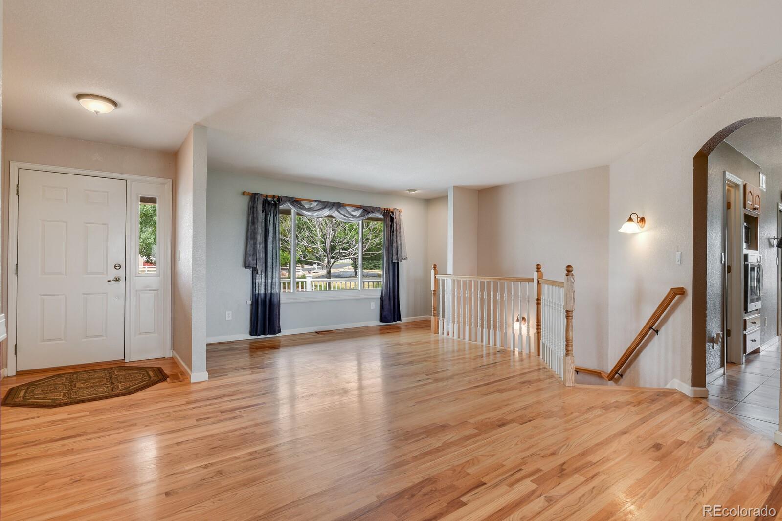MLS Image #2 for 15120  singletree drive,mead, Colorado