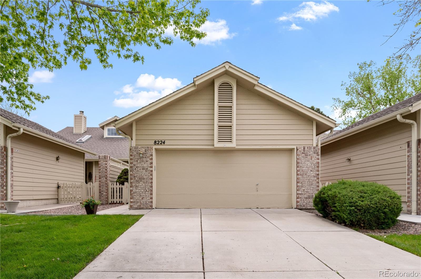 MLS Image #2 for 8224 s high court,centennial, Colorado