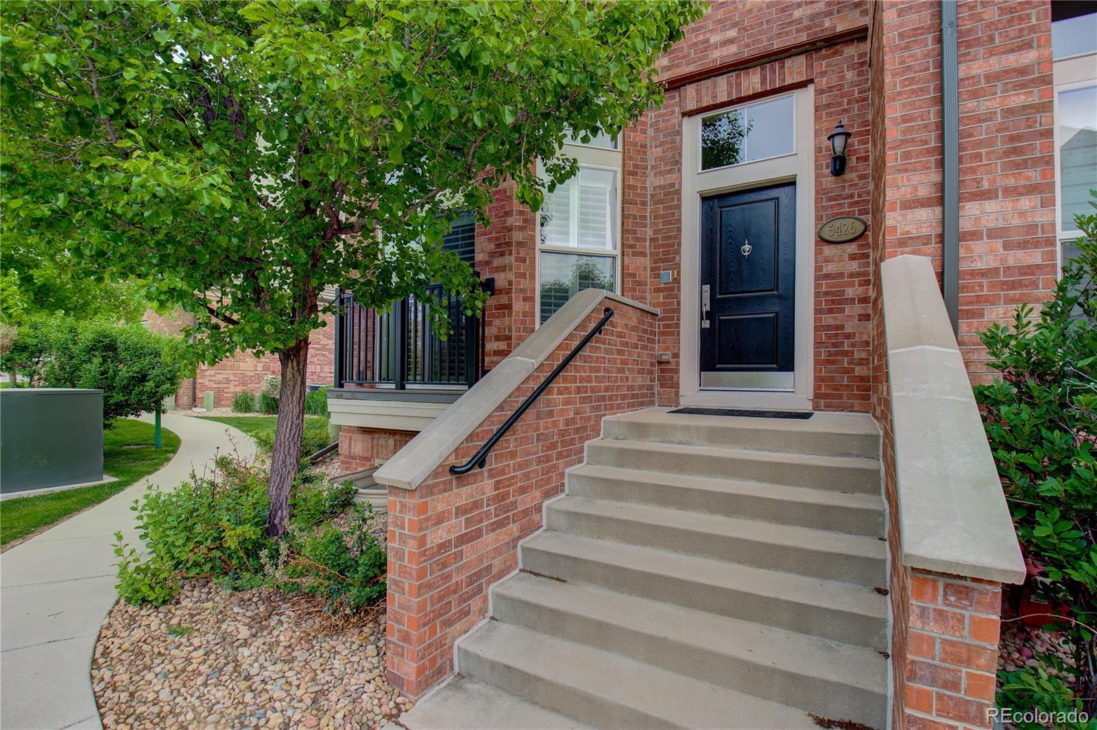 MLS Image #2 for 5426  dtc parkway,greenwood village, Colorado