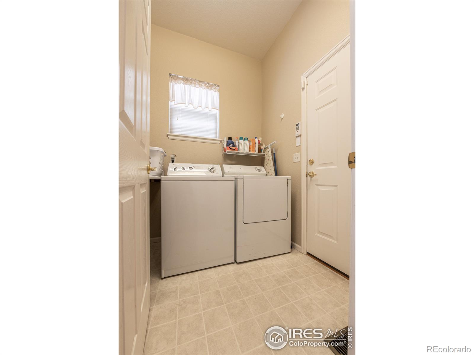 MLS Image #38 for 2185  willow brook circle,erie, Colorado