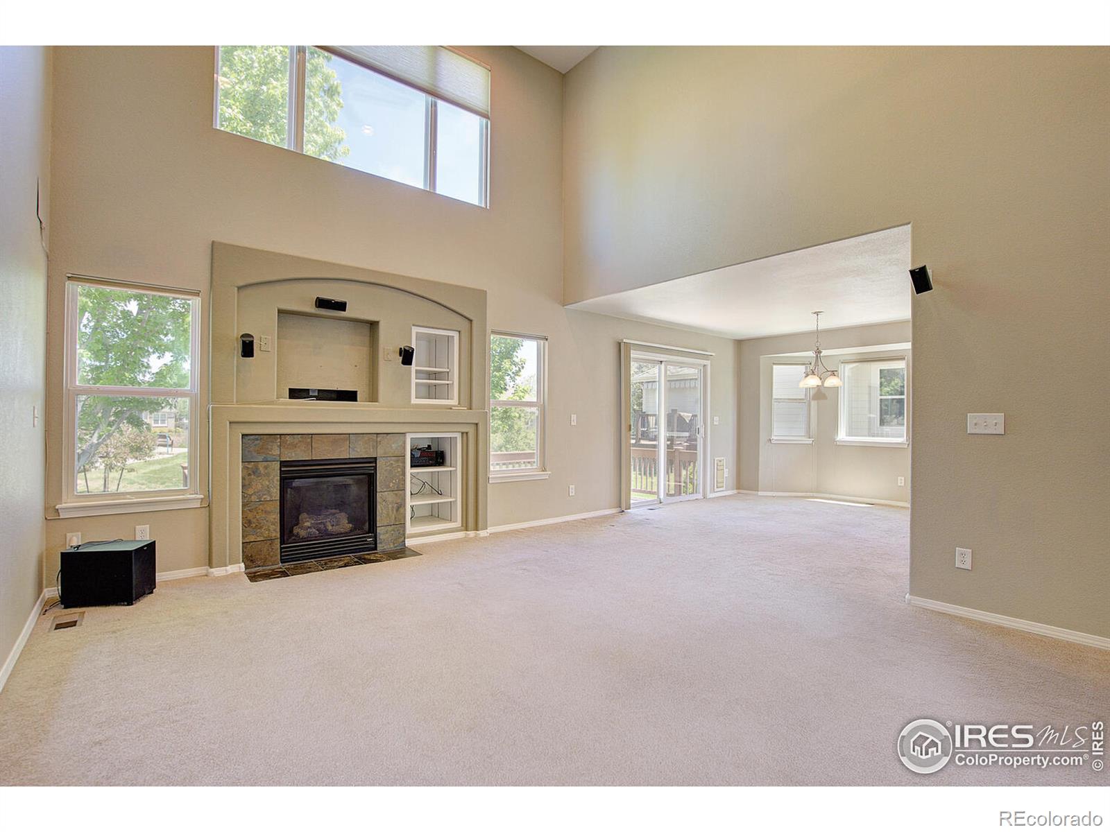 MLS Image #2 for 4054  don fox circle,loveland, Colorado