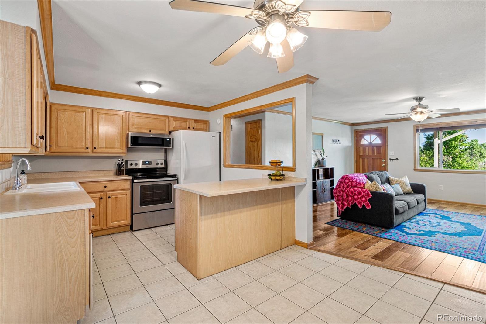 MLS Image #8 for 9023 w 53rd avenue,arvada, Colorado