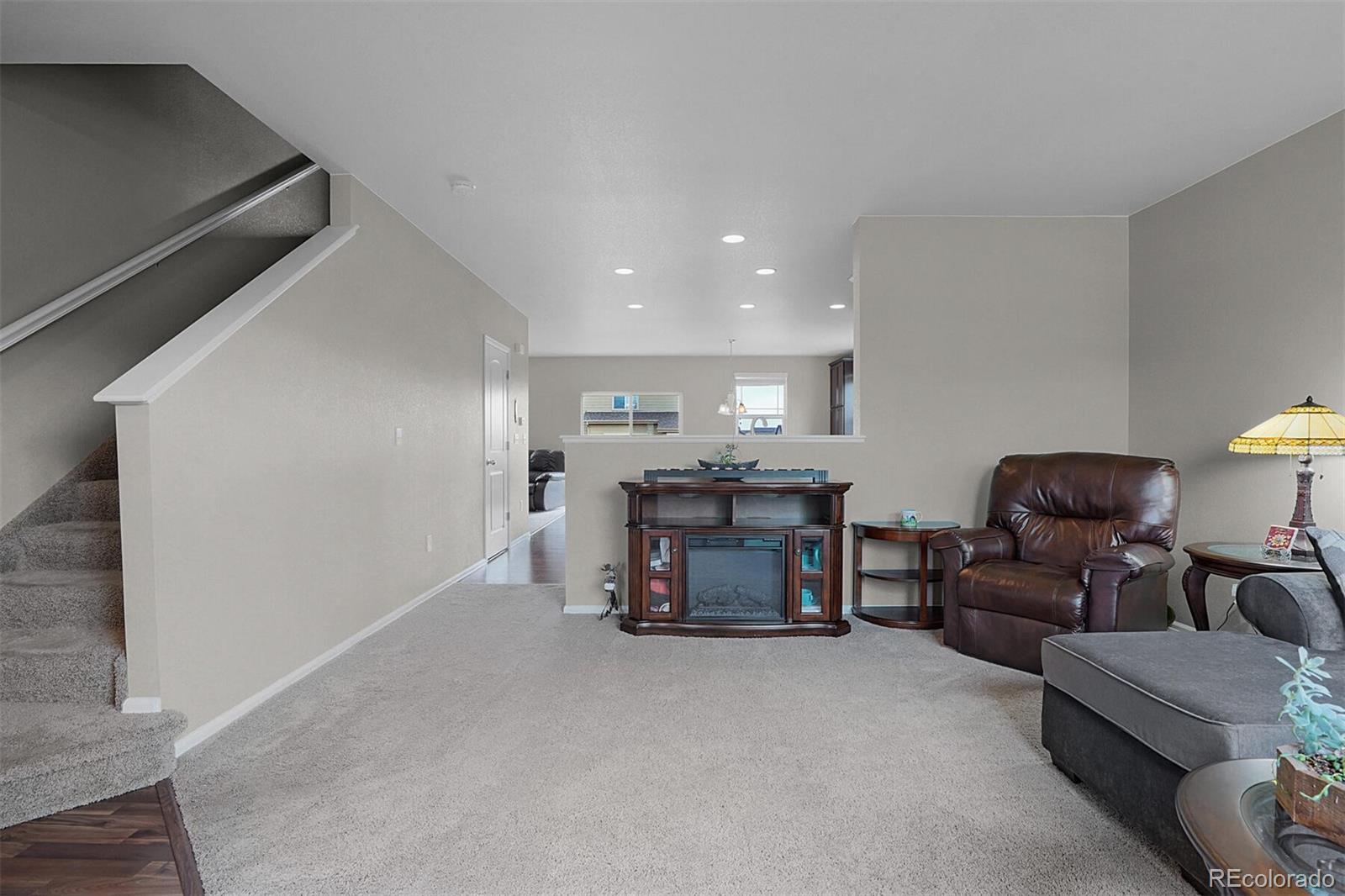 MLS Image #5 for 25501 e 2nd place,aurora, Colorado