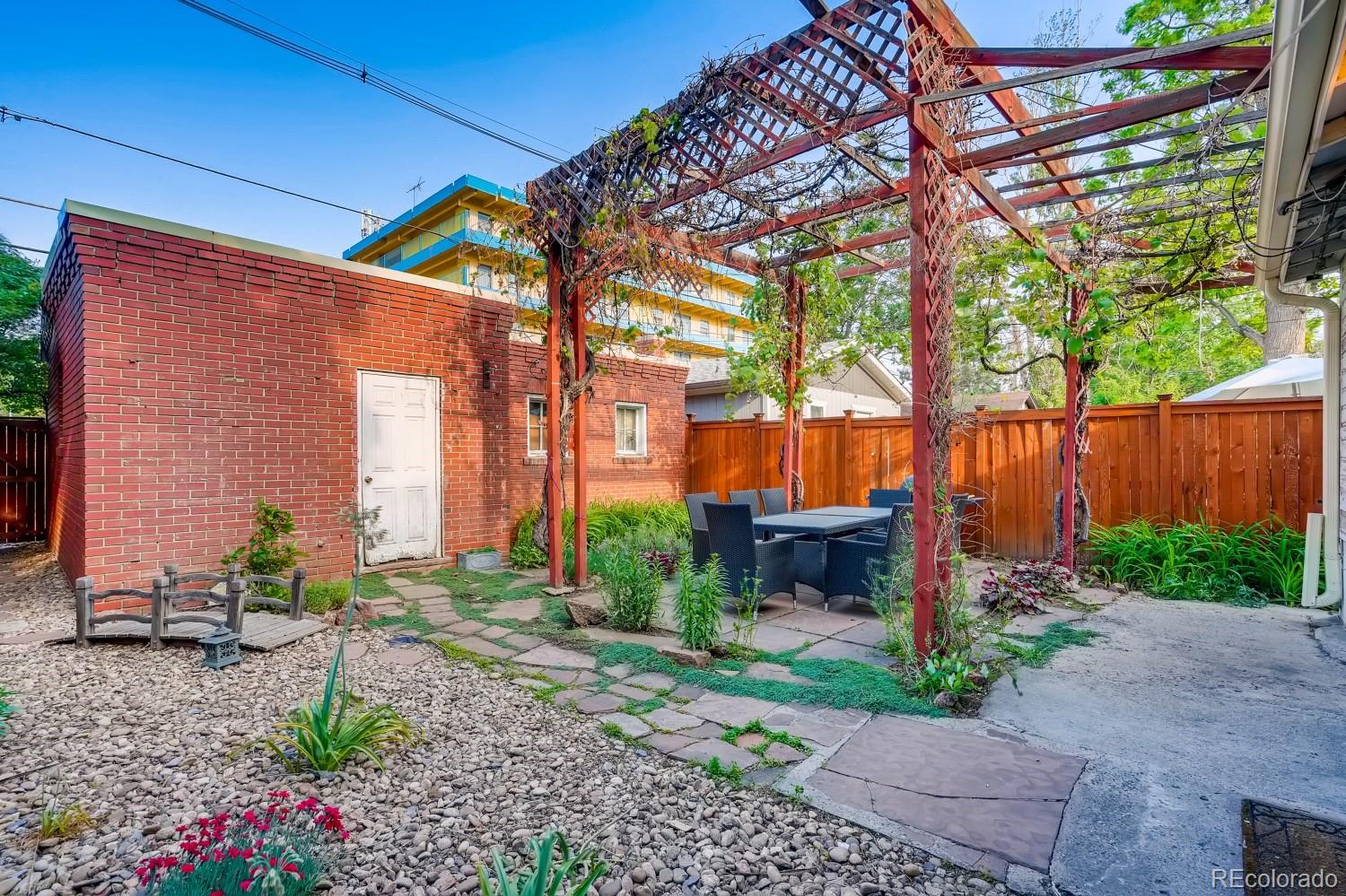 MLS Image #23 for 1568  harrison street,denver, Colorado