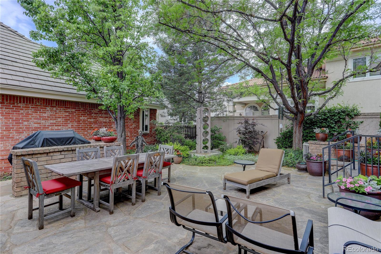 MLS Image #2 for 400 s steele street,denver, Colorado