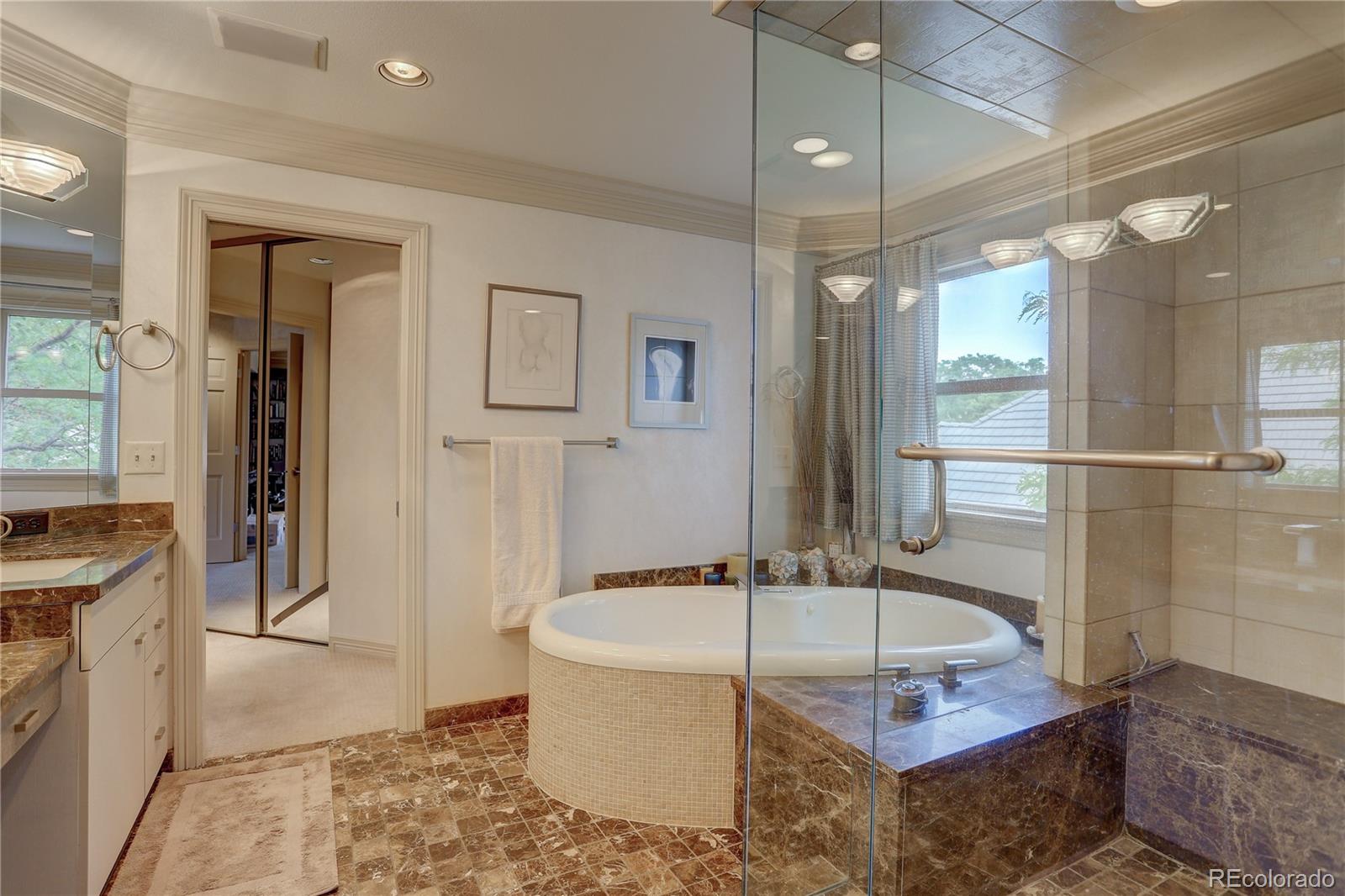 MLS Image #27 for 400 s steele street,denver, Colorado