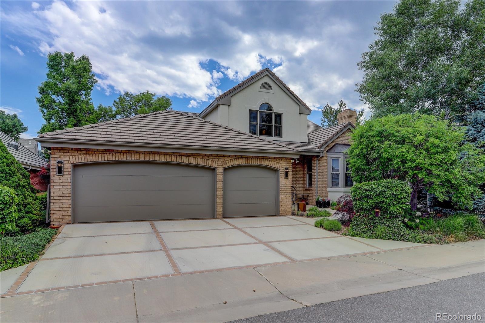 MLS Image #37 for 400 s steele street,denver, Colorado