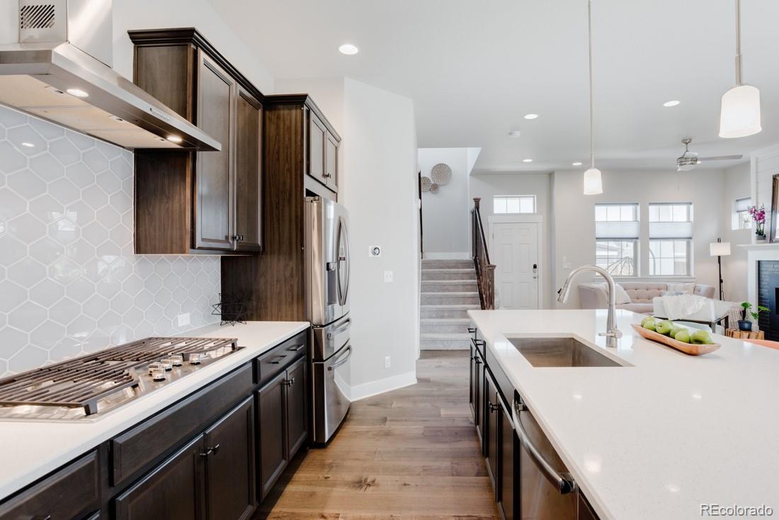 MLS Image #6 for 10350 e 57th place,denver, Colorado