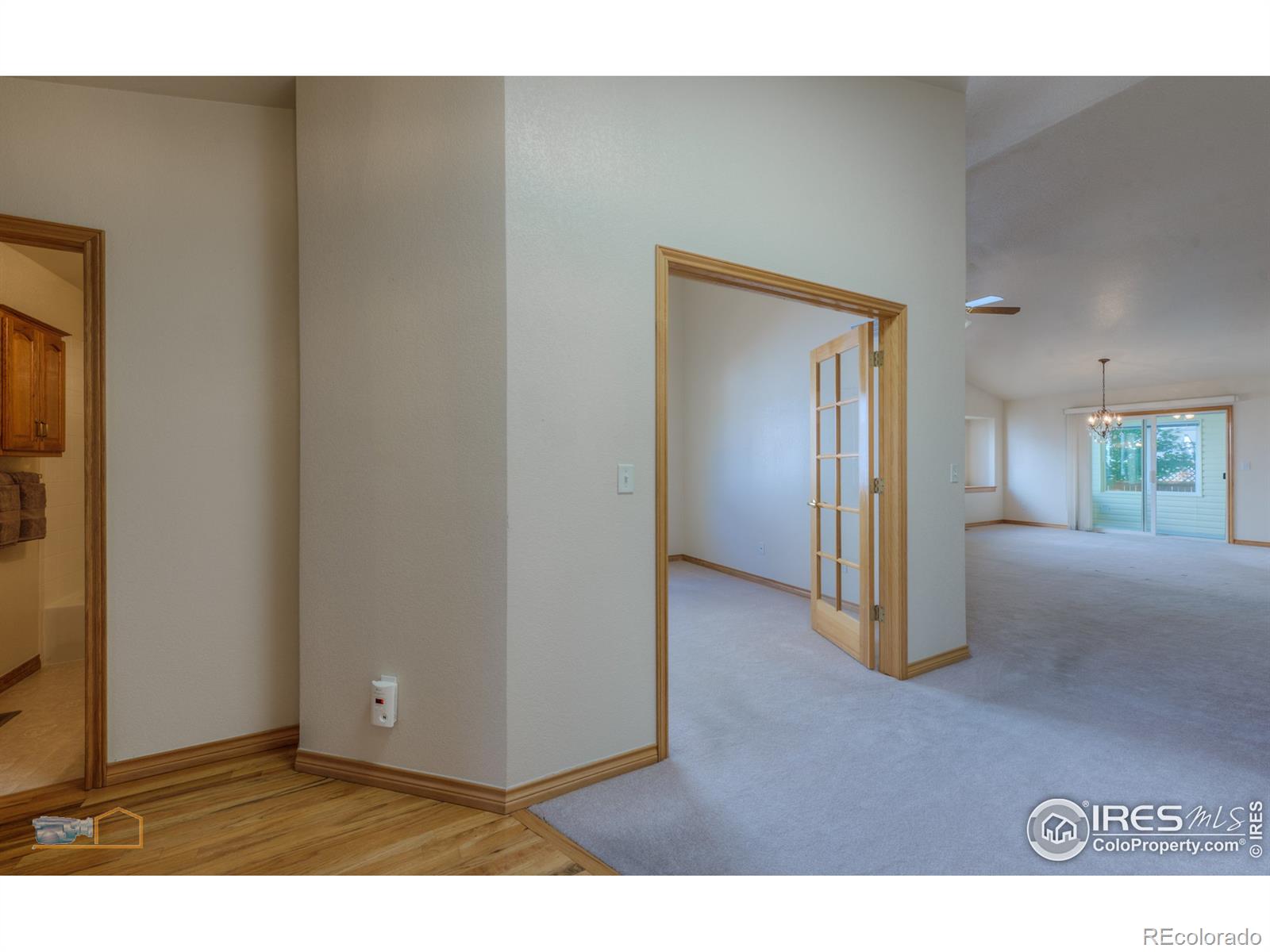 MLS Image #11 for 1602  oak ridge lane,longmont, Colorado