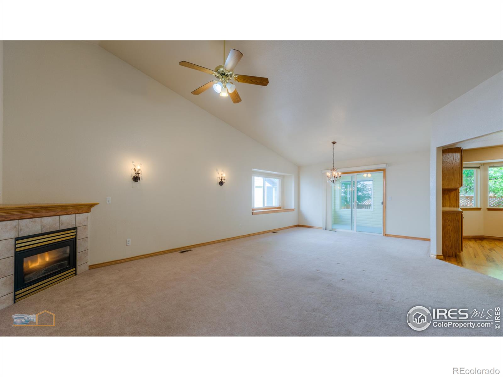 MLS Image #12 for 1602  oak ridge lane,longmont, Colorado