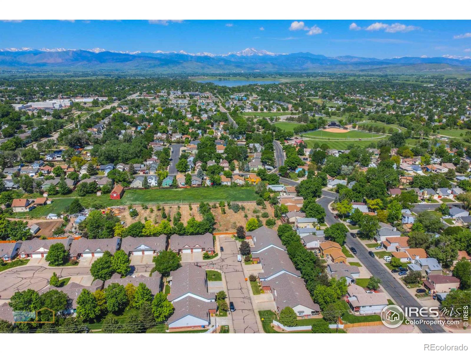 MLS Image #8 for 1602  oak ridge lane,longmont, Colorado