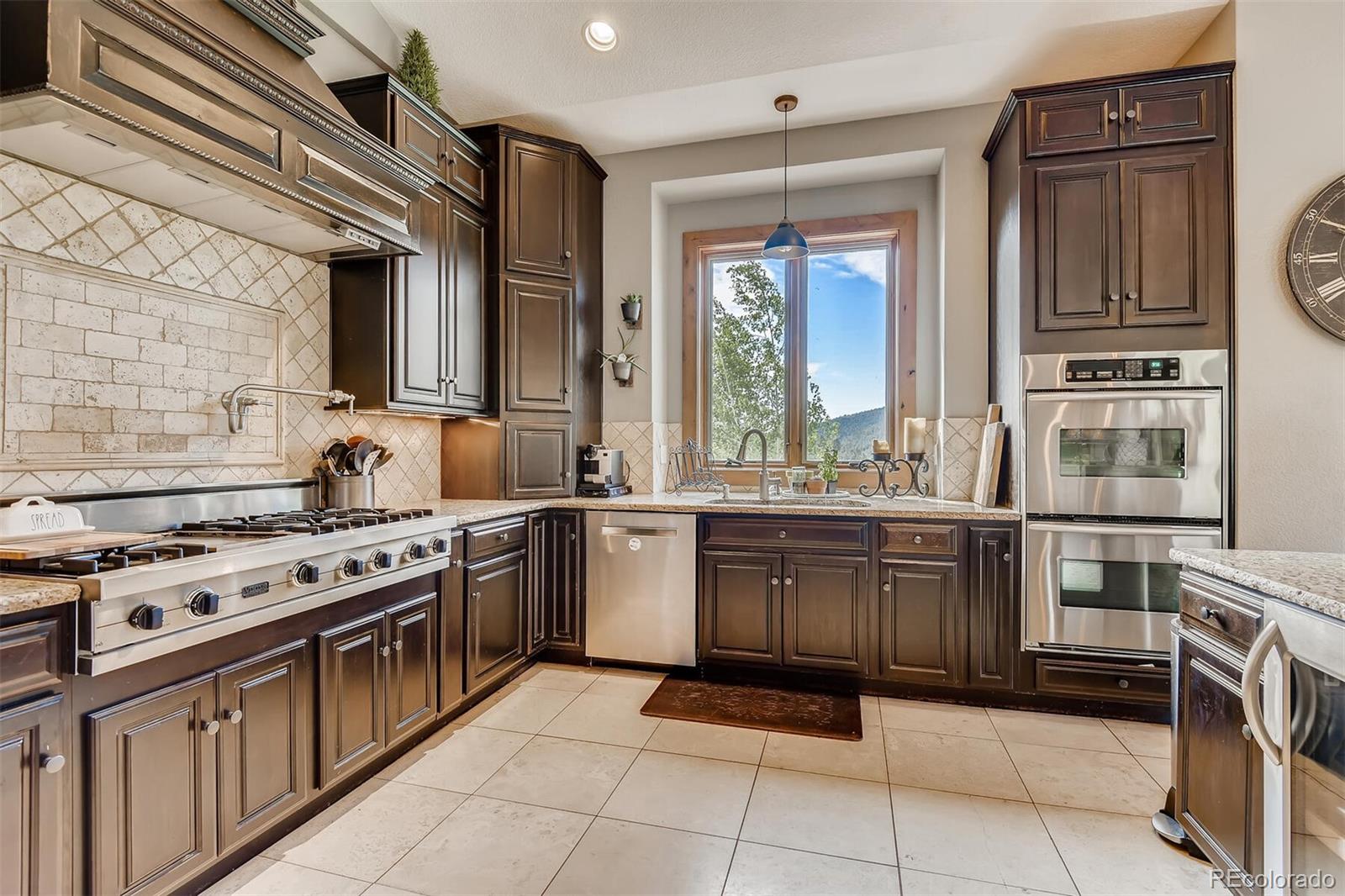 MLS Image #7 for 4952  honeysuckle lane,indian hills, Colorado