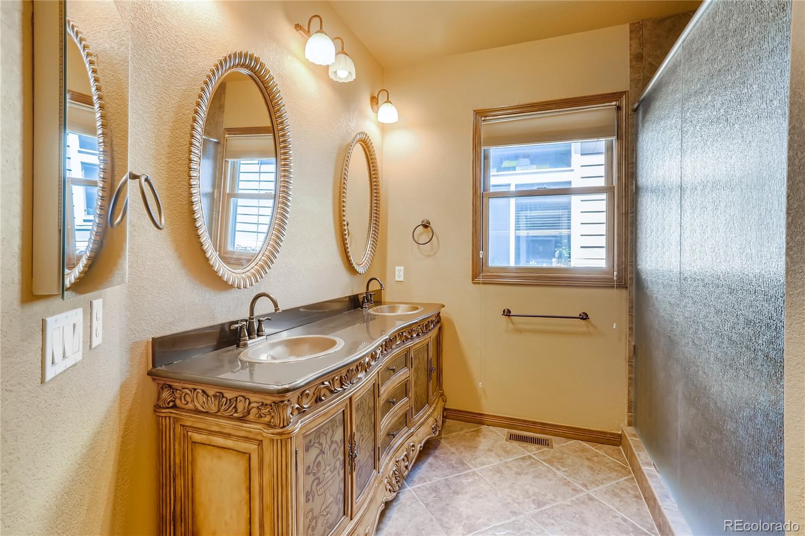 MLS Image #18 for 637  kendall way,lakewood, Colorado