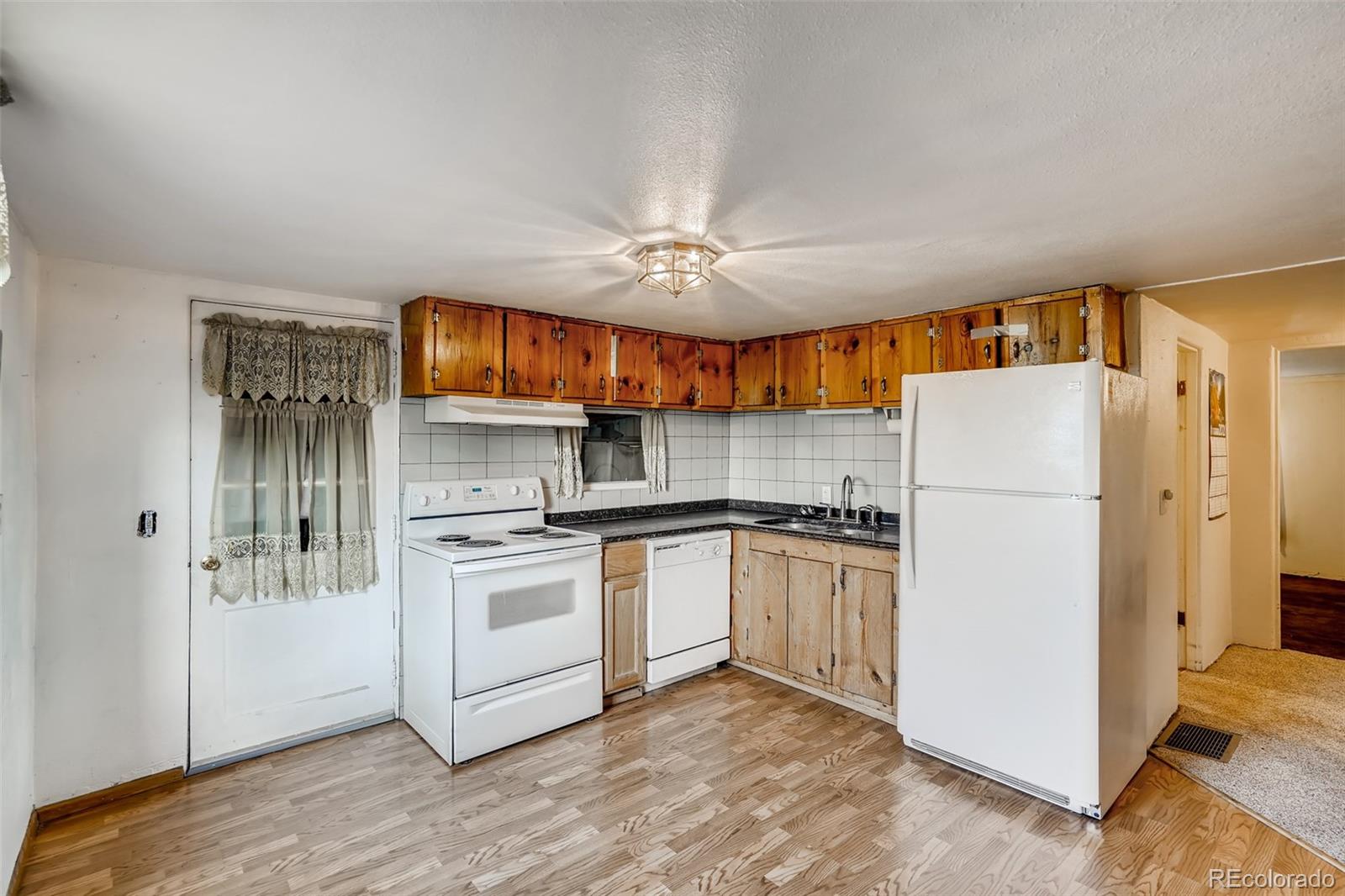 MLS Image #12 for 8461  uinta street,commerce city, Colorado