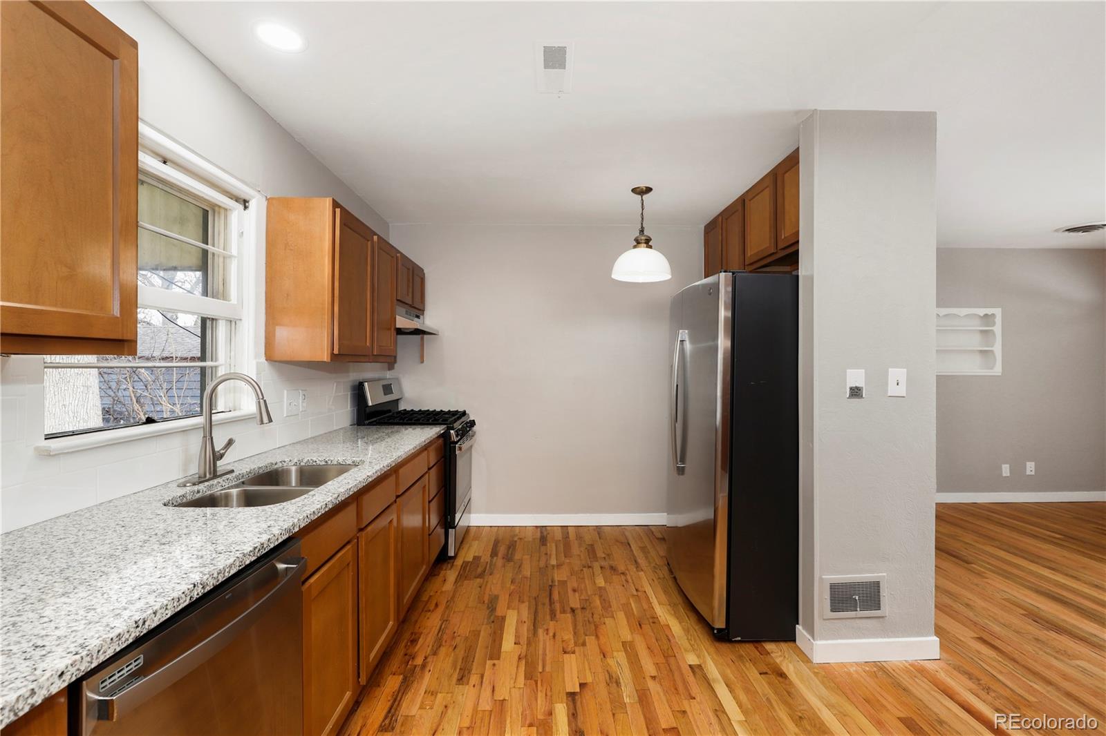MLS Image #11 for 1325  dayton street,aurora, Colorado