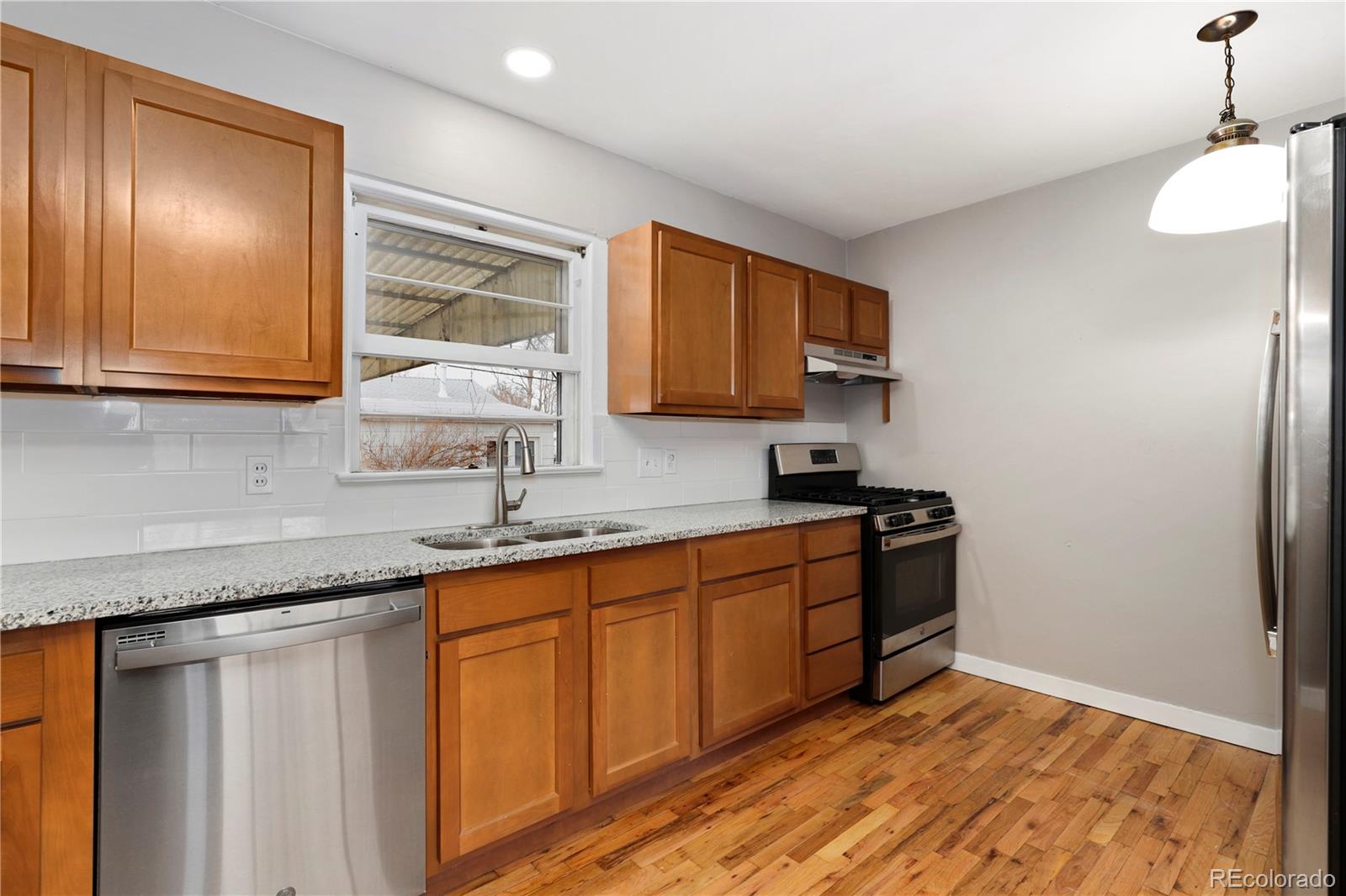MLS Image #14 for 1325  dayton street,aurora, Colorado
