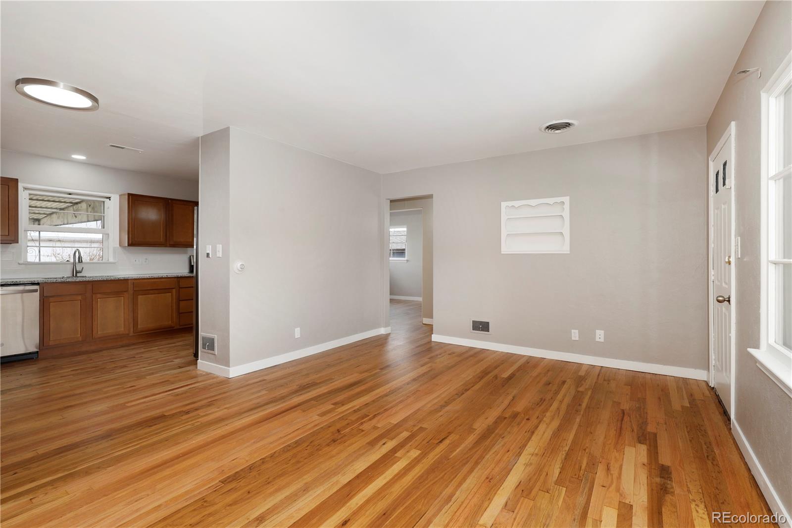MLS Image #6 for 1325  dayton street,aurora, Colorado