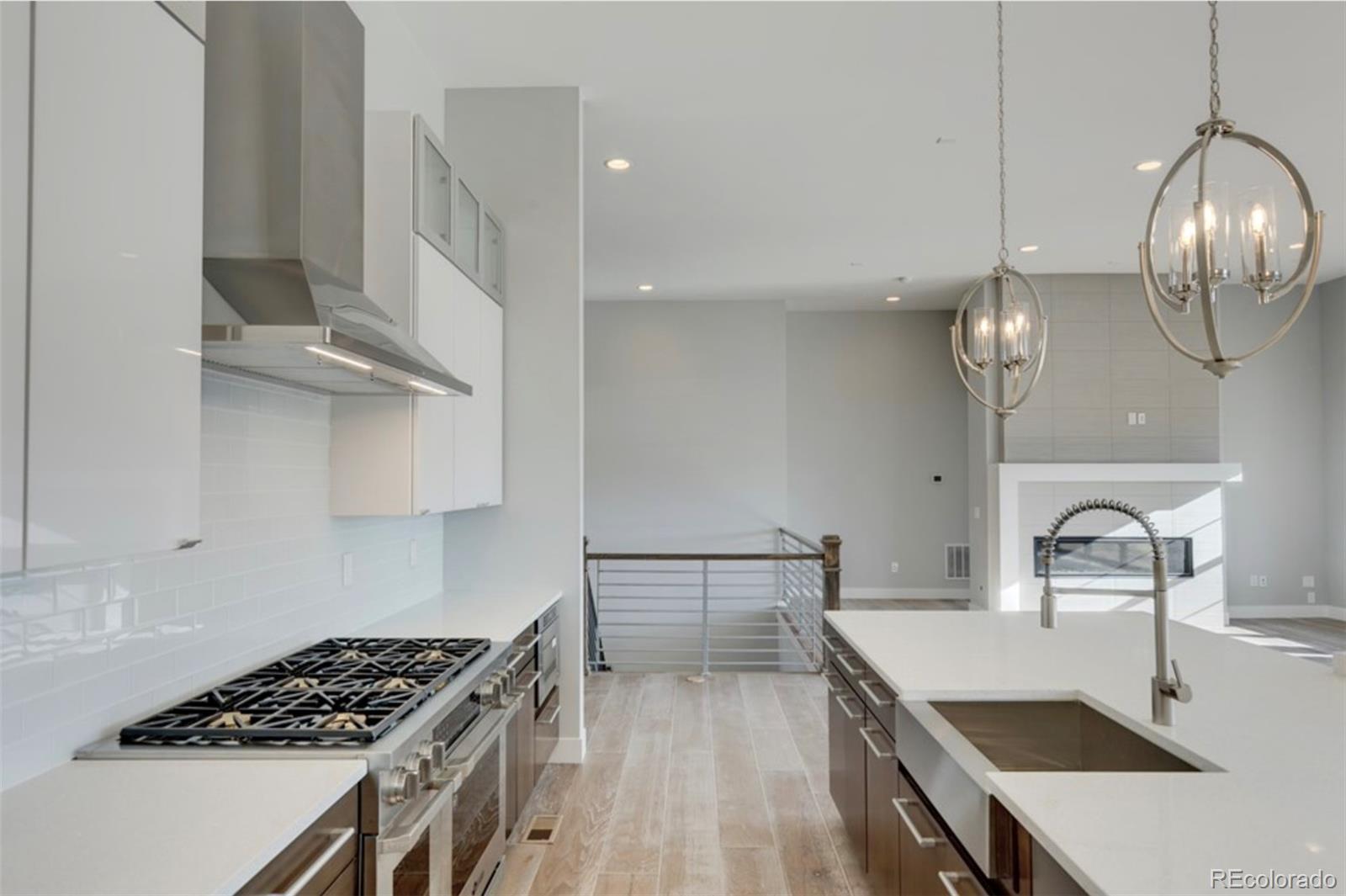 MLS Image #7 for 10704  bluffside drive,lone tree, Colorado