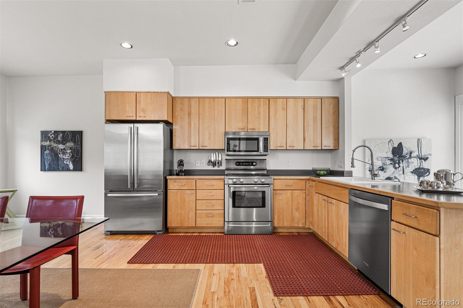 MLS Image #10 for 3644 e ellsworth avenue,denver, Colorado