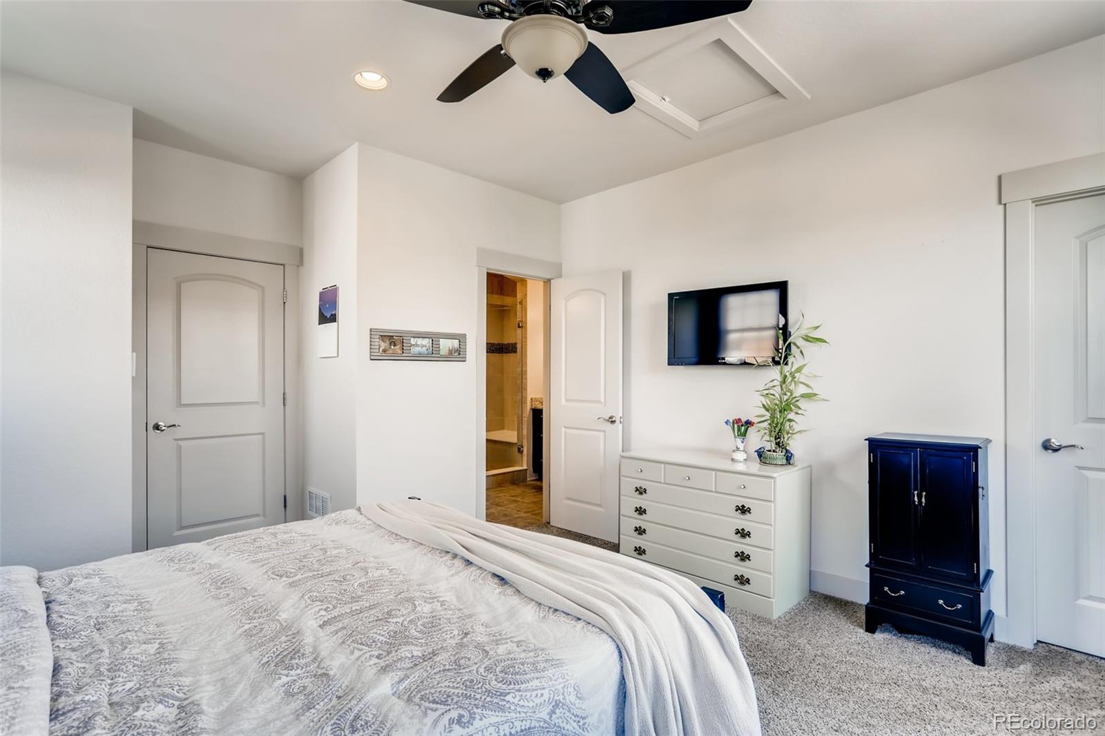 MLS Image #4 for 2354  central park boulevard,denver, Colorado