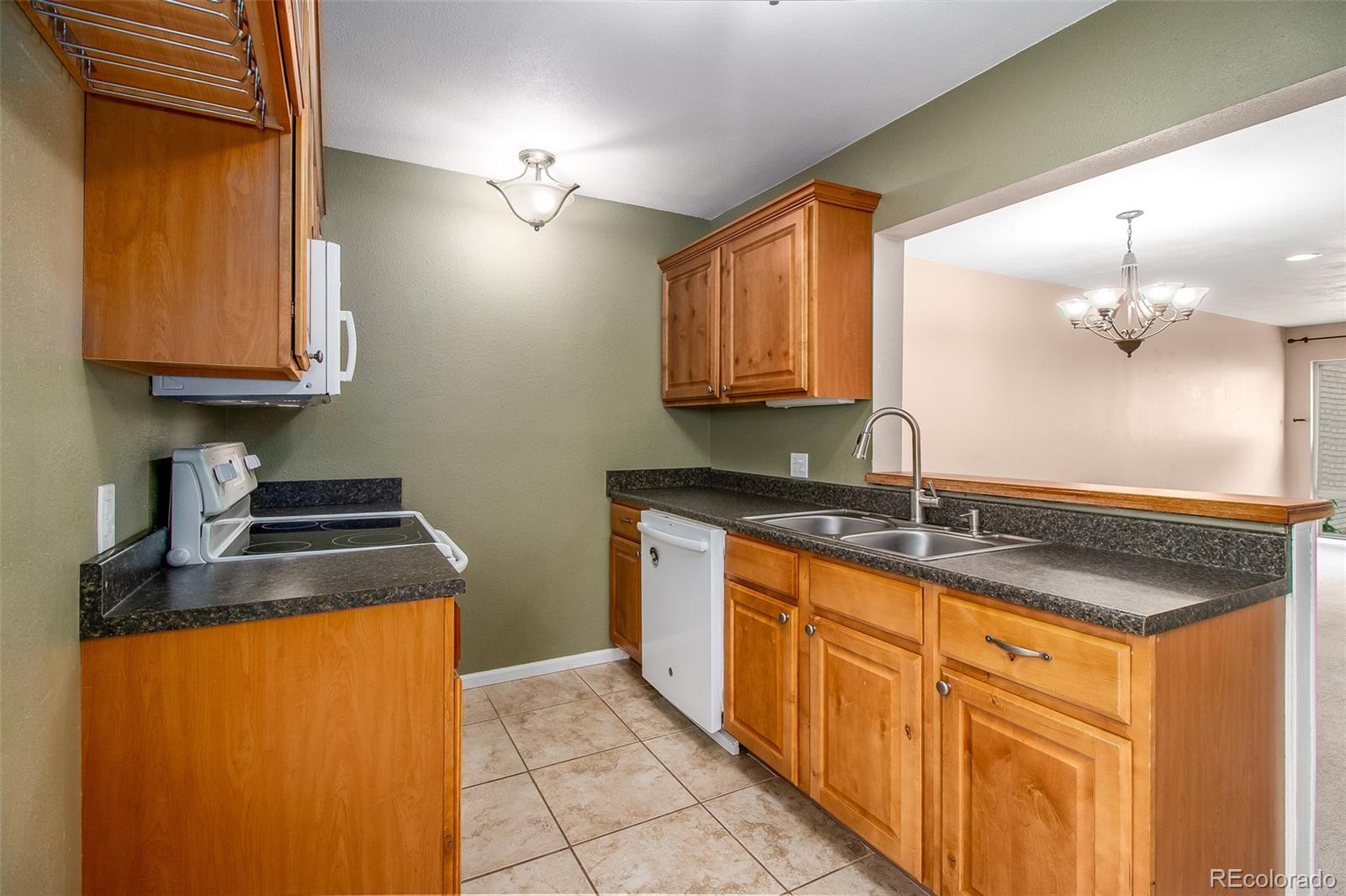 MLS Image #1 for 4577 w ponds circle,littleton, Colorado