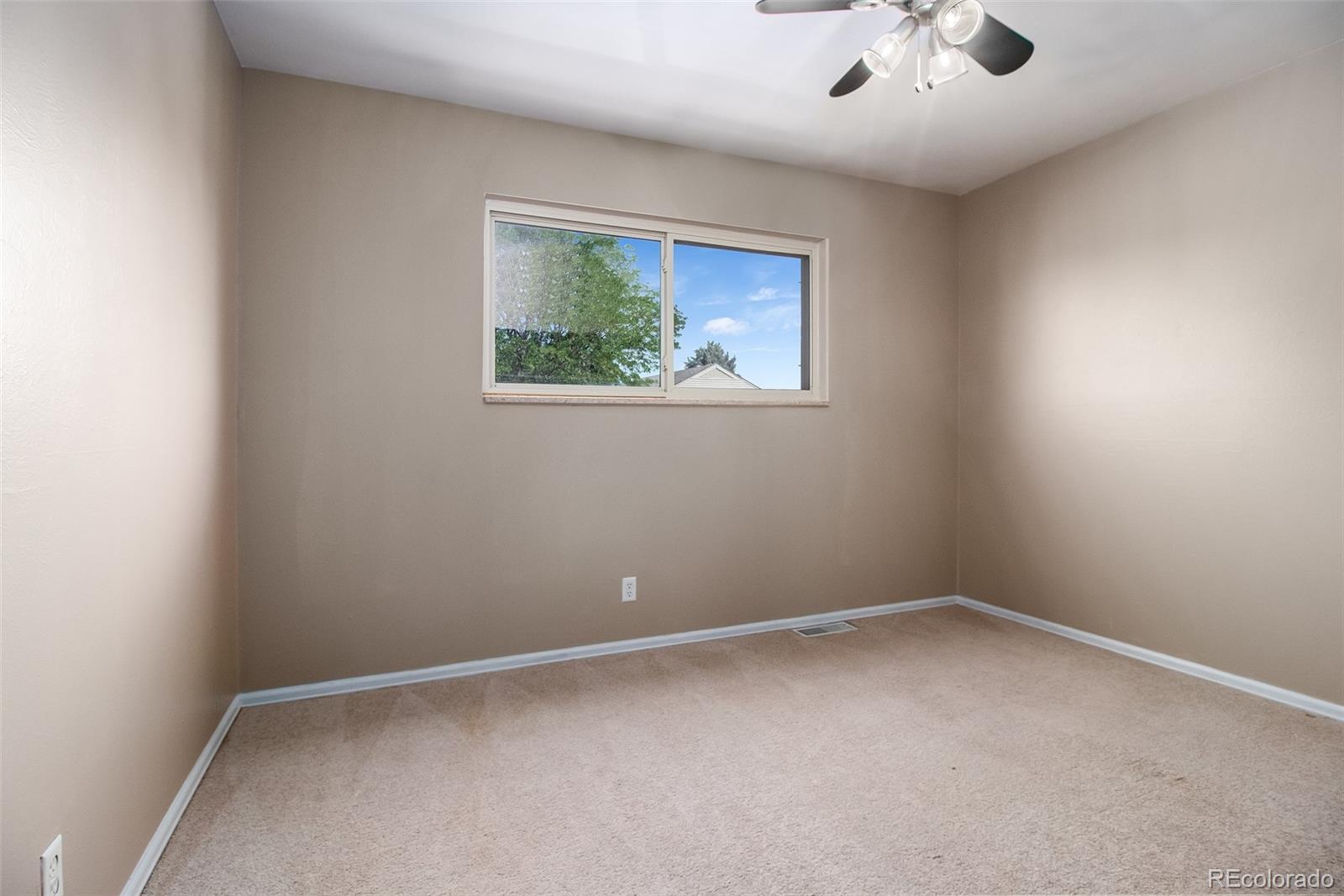 MLS Image #11 for 4577 w ponds circle,littleton, Colorado