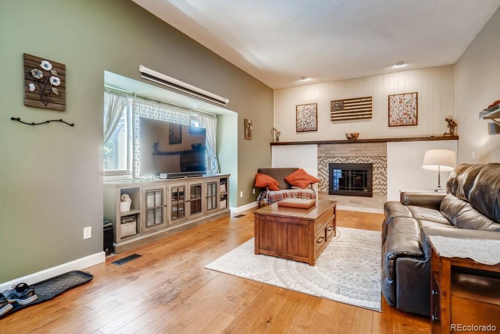 MLS Image #6 for 12504 e lasalle place,aurora, Colorado