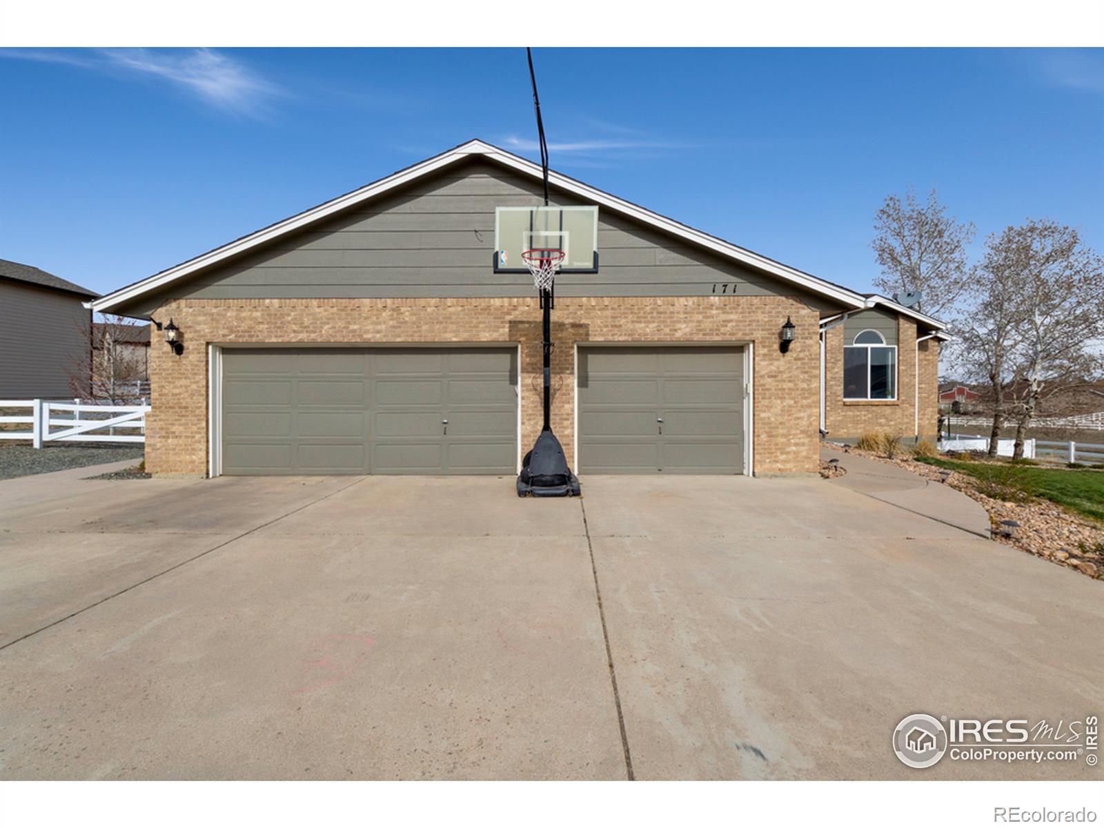 MLS Image #11 for 171  pioneer way,brighton, Colorado