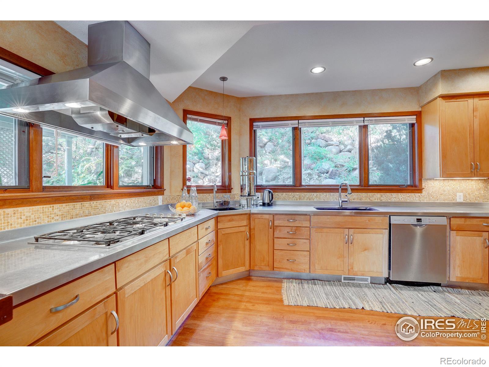 MLS Image #6 for 3921  promontory court,boulder, Colorado
