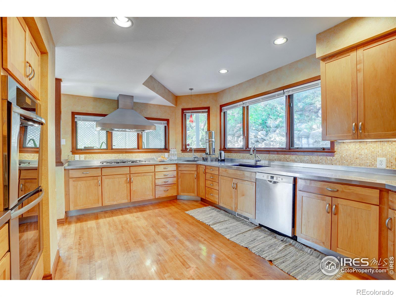 MLS Image #7 for 3921  promontory court,boulder, Colorado