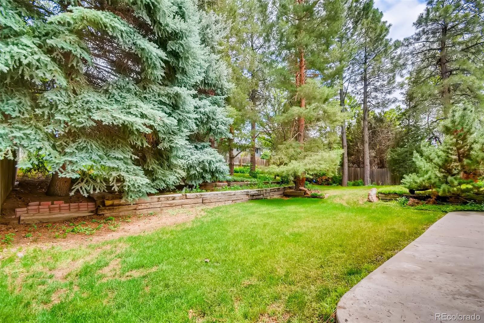 MLS Image #28 for 6380 s locust way,centennial, Colorado