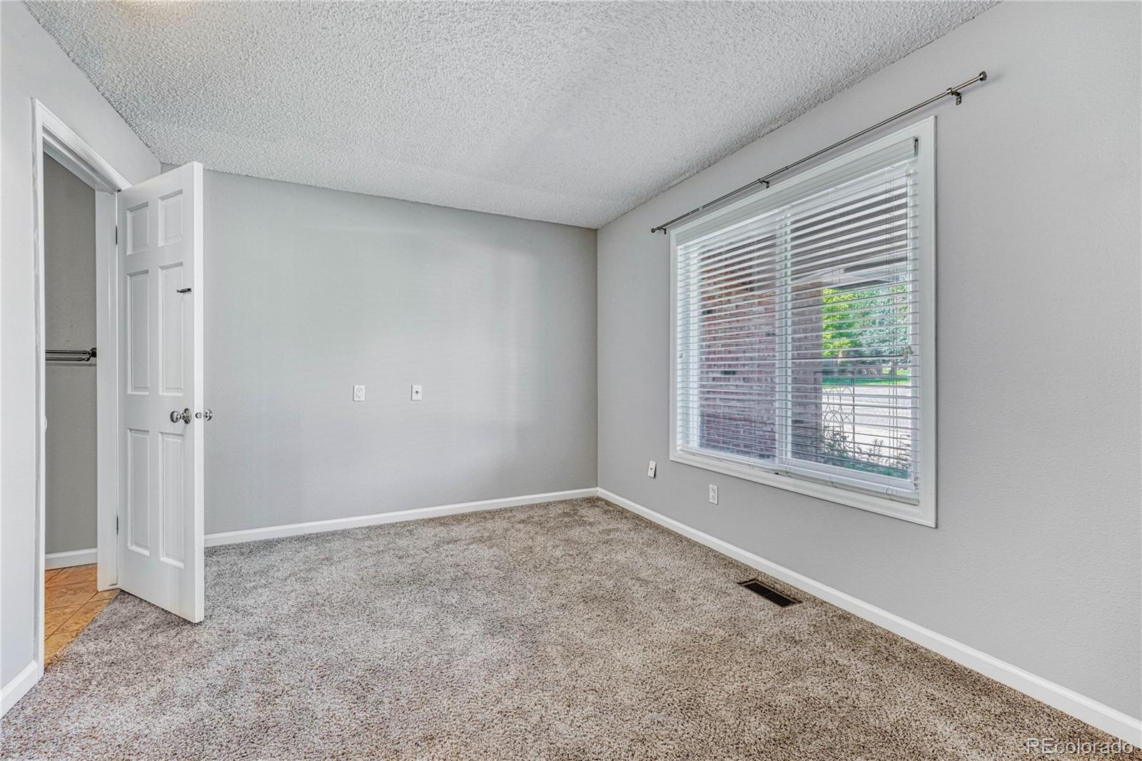 MLS Image #4 for 3915  becket drive,colorado springs, Colorado