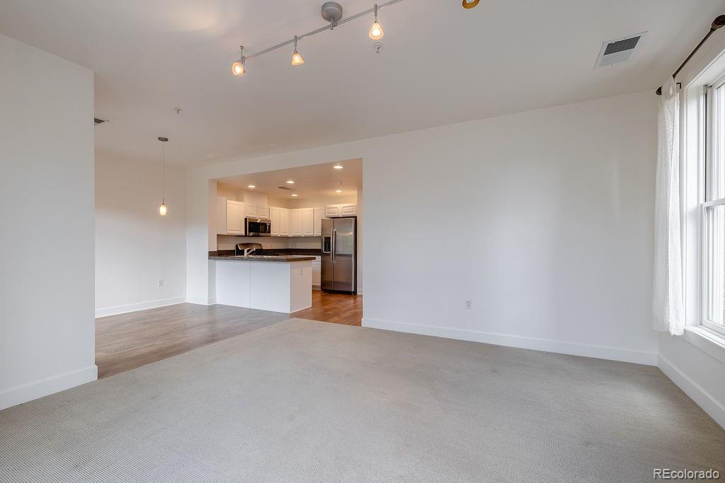 MLS Image #8 for 1631 n emerson street,denver, Colorado