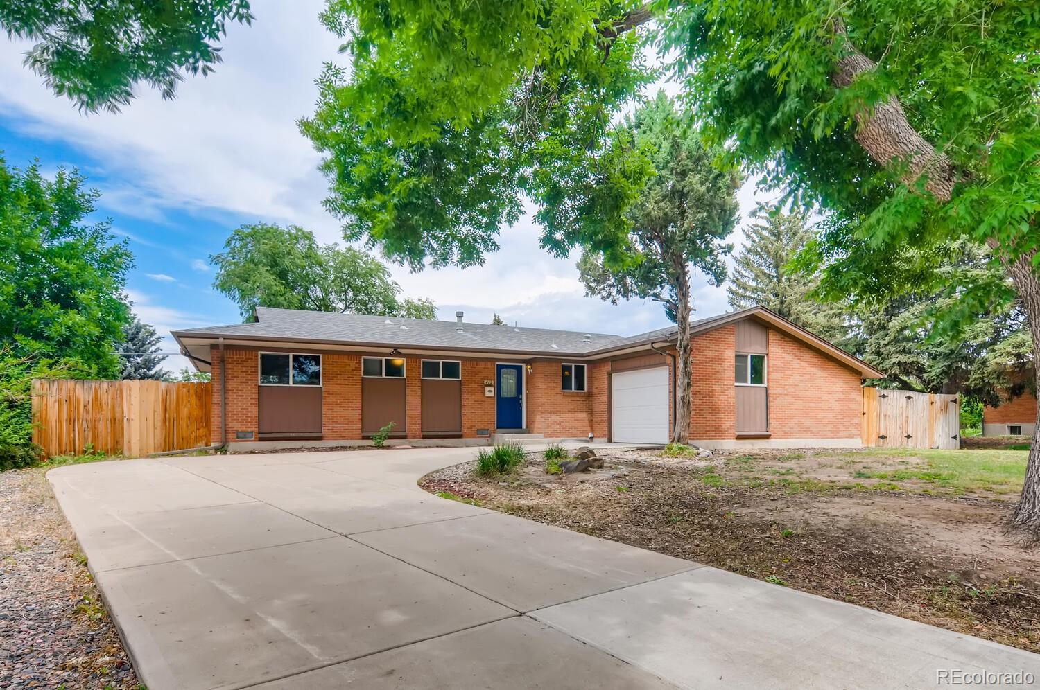 MLS Image #0 for 412 s worchester way,aurora, Colorado