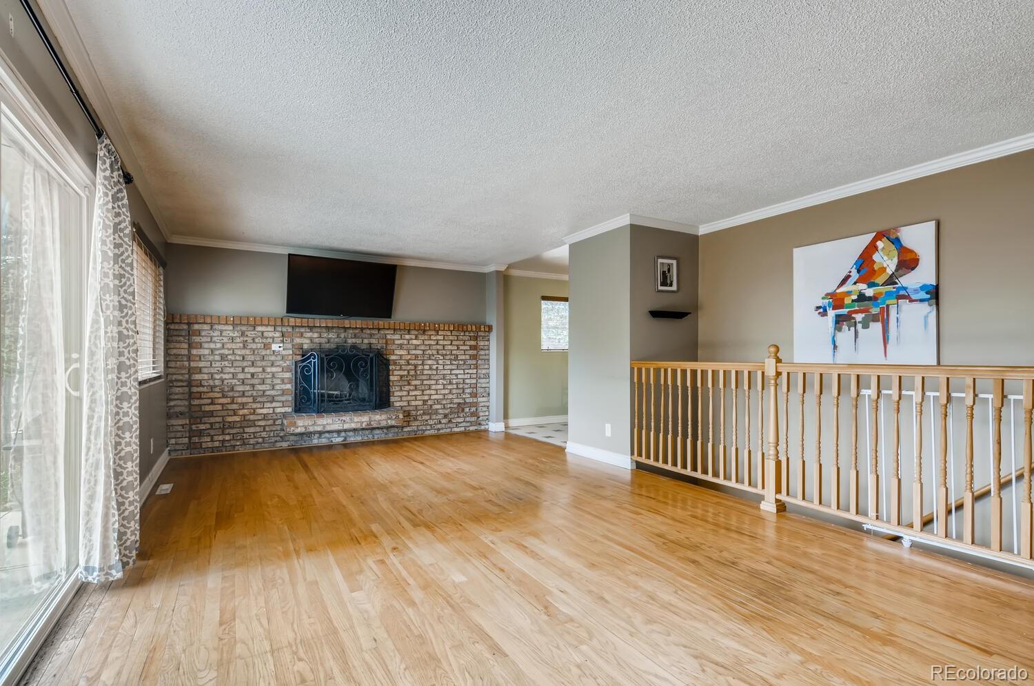 MLS Image #2 for 412 s worchester way,aurora, Colorado