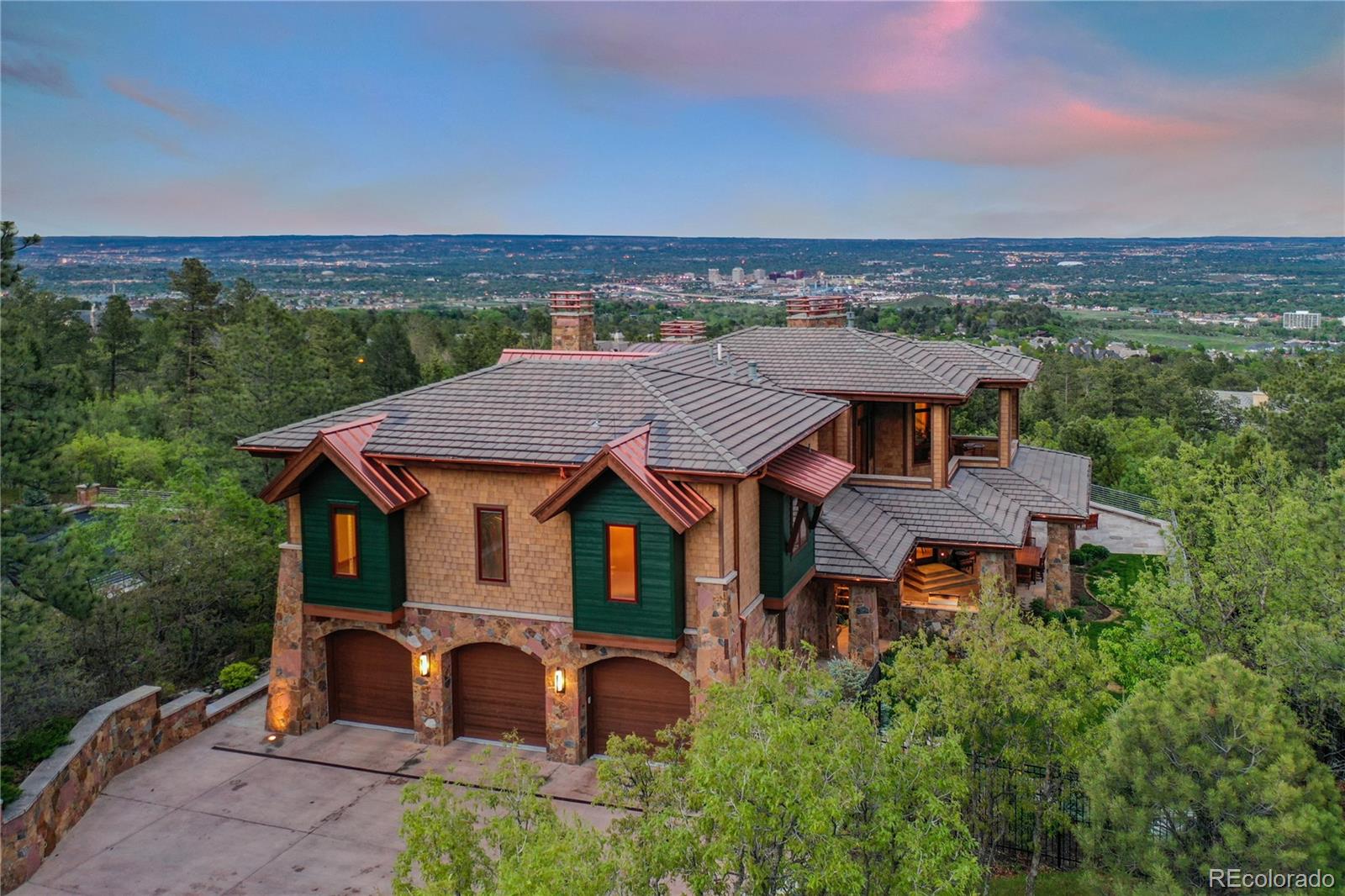 MLS Image #4 for 2325  stratton woods view,colorado springs, Colorado