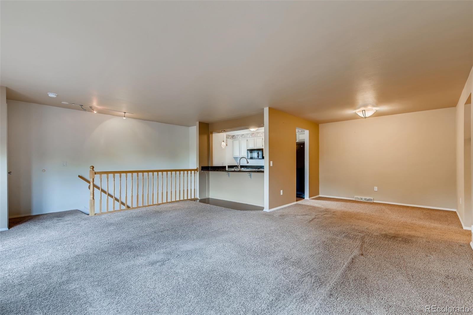 MLS Image #3 for 7700 w glasgow place,littleton, Colorado