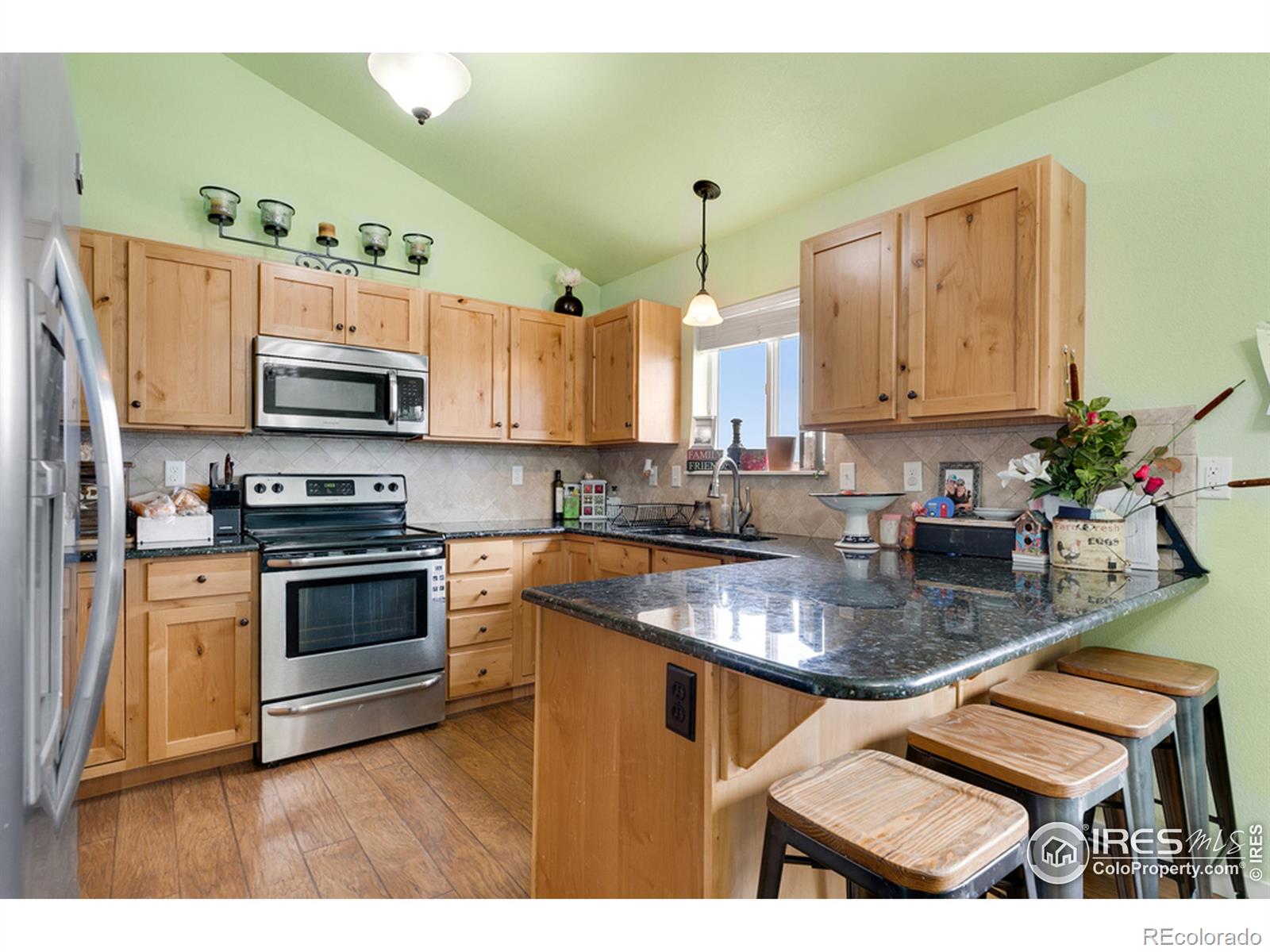 MLS Image #11 for 664  dakota way,windsor, Colorado