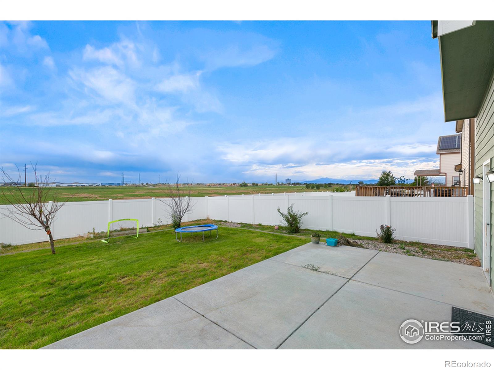 MLS Image #5 for 664  dakota way,windsor, Colorado