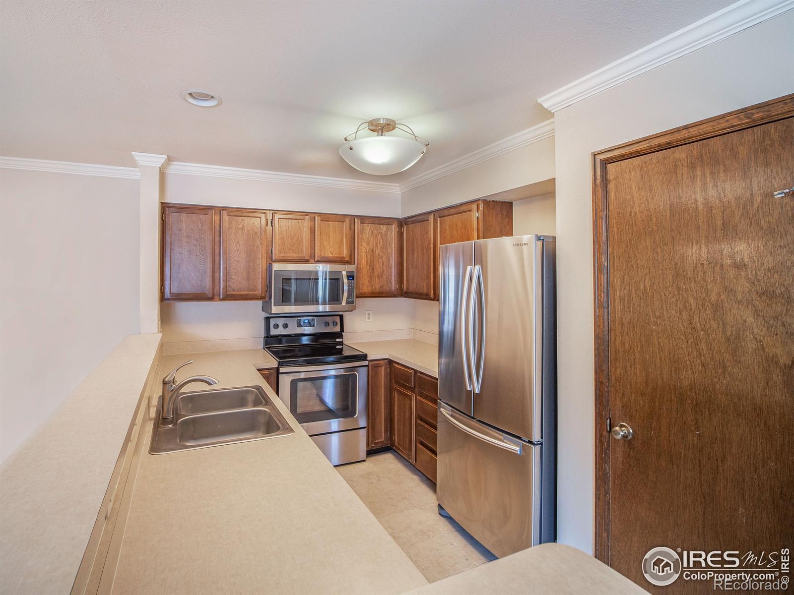 MLS Image #4 for 931 e prospect road,fort collins, Colorado