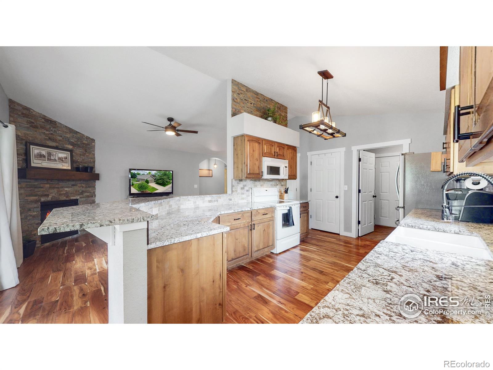 MLS Image #13 for 1215  black hawk road,eaton, Colorado