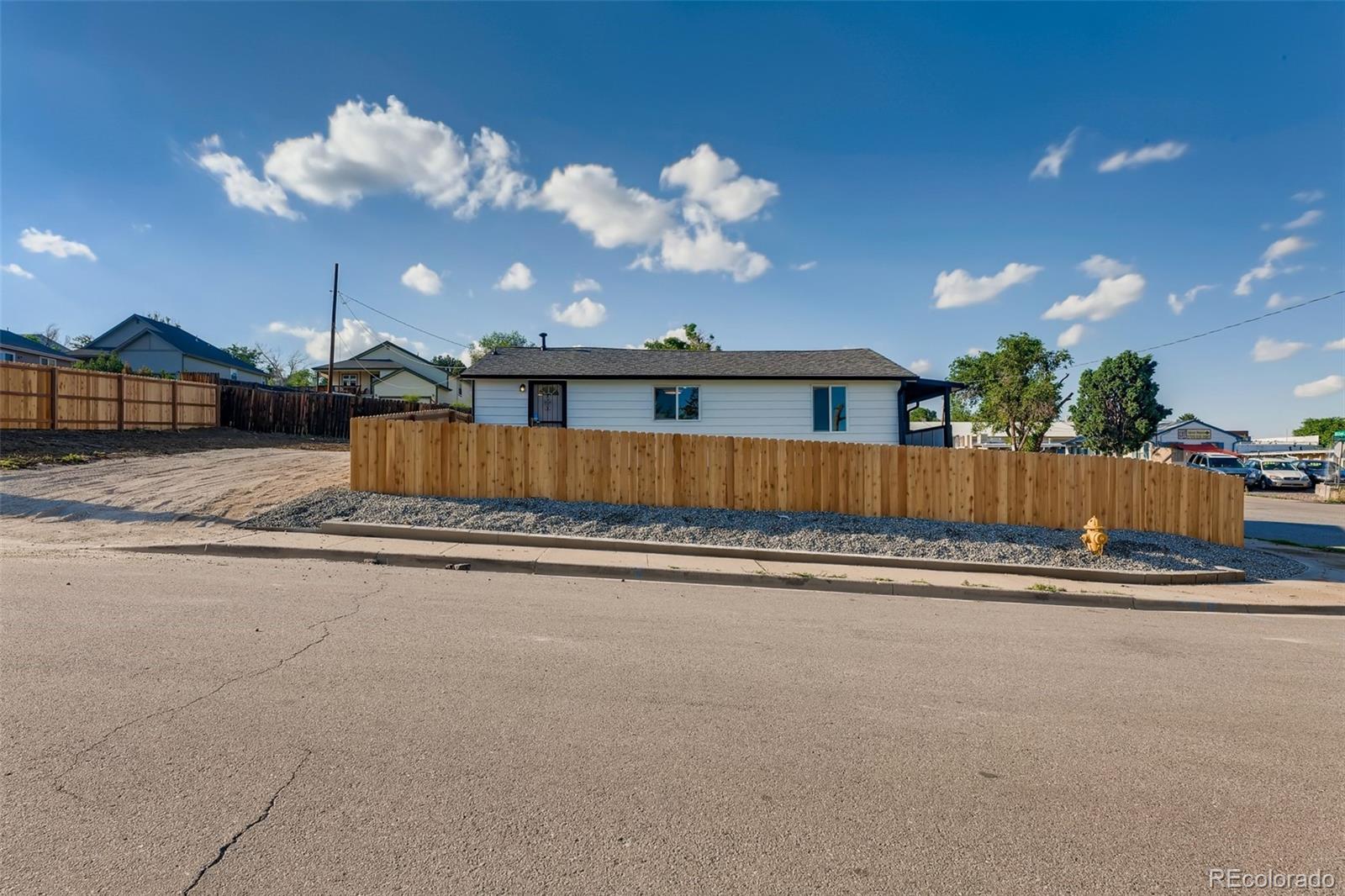 MLS Image #23 for 2995 s zuni street,denver, Colorado