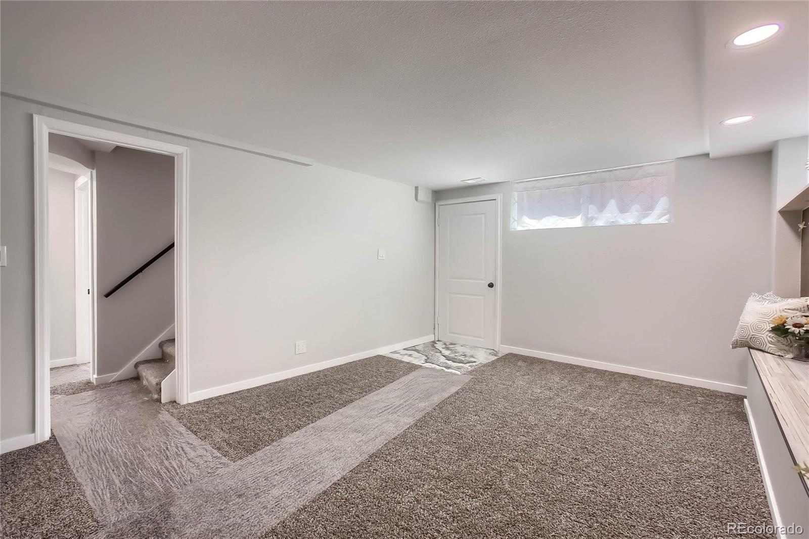 MLS Image #20 for 810 s sheridan boulevard,denver, Colorado