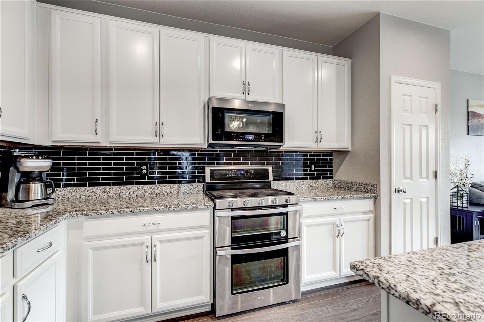 MLS Image #8 for 8248 s trails edge court,centennial, Colorado