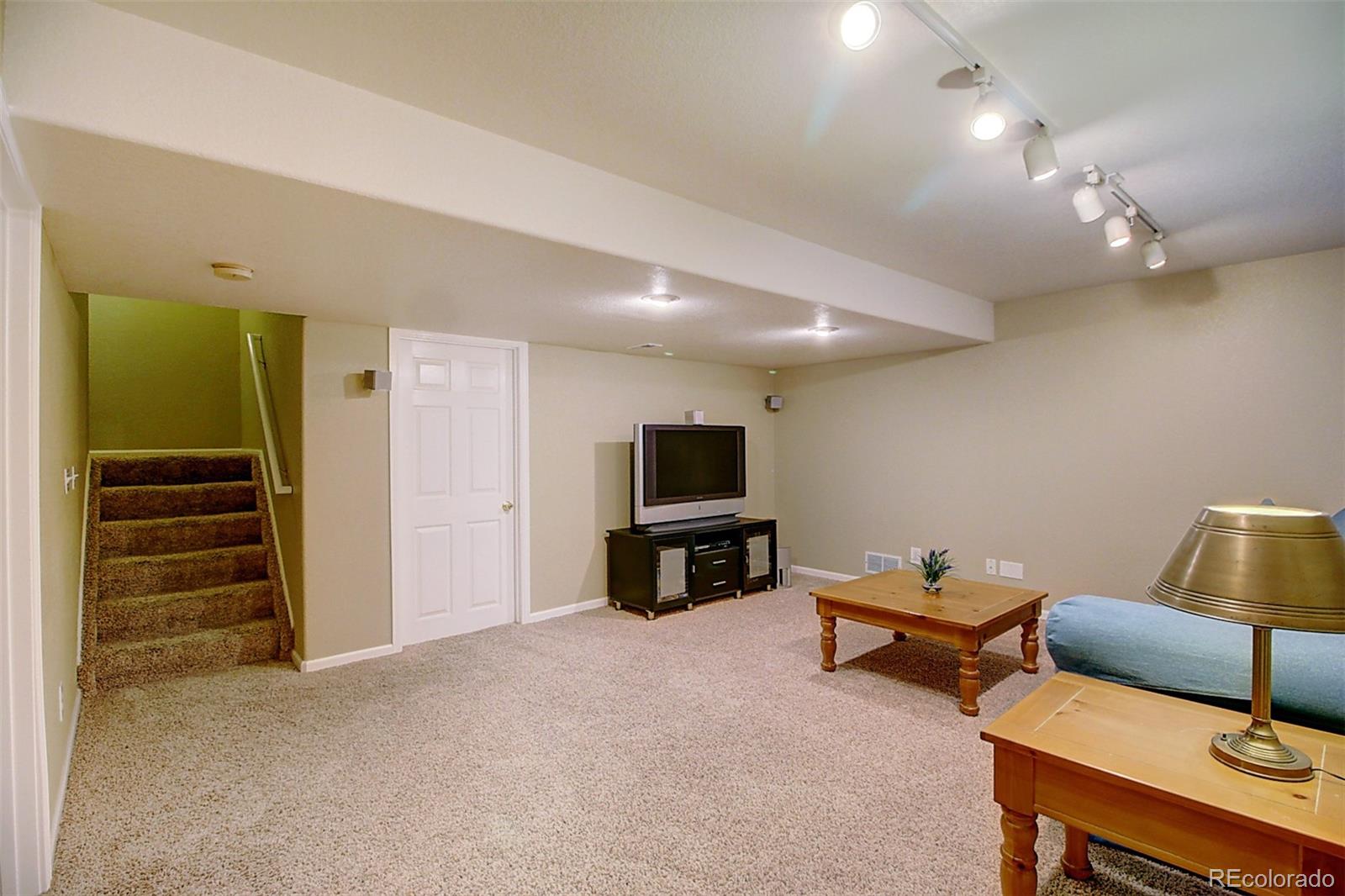 MLS Image #38 for 4986  fraser way,denver, Colorado